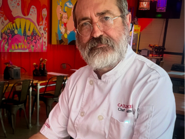 Chef Karlos Knott 